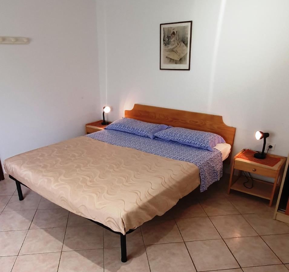 Cecillia Mare Apartments Rovinj Extérieur photo
