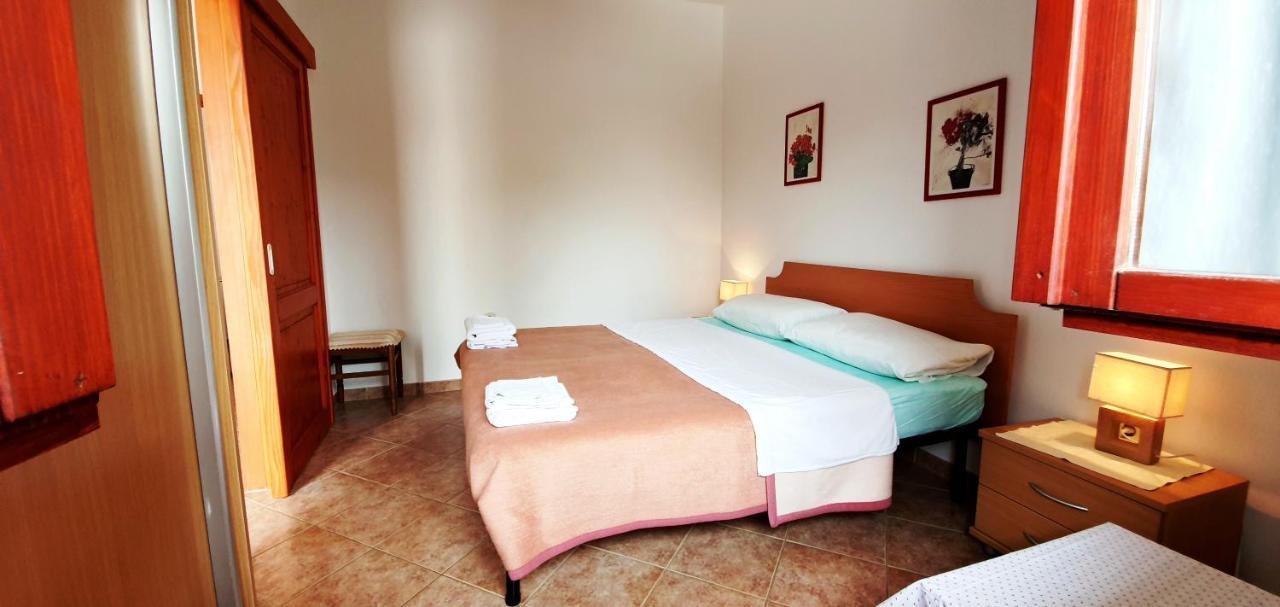 Cecillia Mare Apartments Rovinj Extérieur photo
