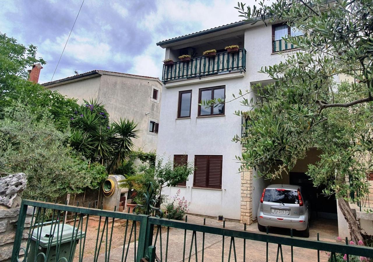 Cecillia Mare Apartments Rovinj Extérieur photo